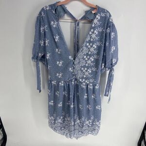 Showpo. Light blue Short Sleeve Open Back Floral Eyelet Mini Dress Women US 16